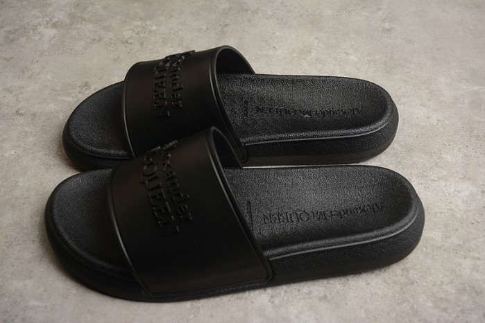 Balenciag* Sandal21
