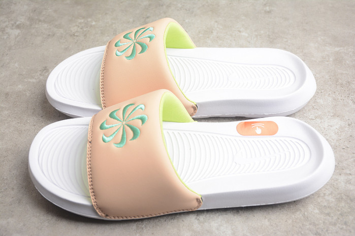 NIKE SANDALS N-002