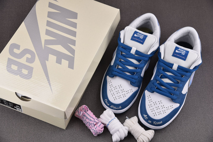 Nike SB Dunk Low Born x Raised One Block At A Time FN7819-400