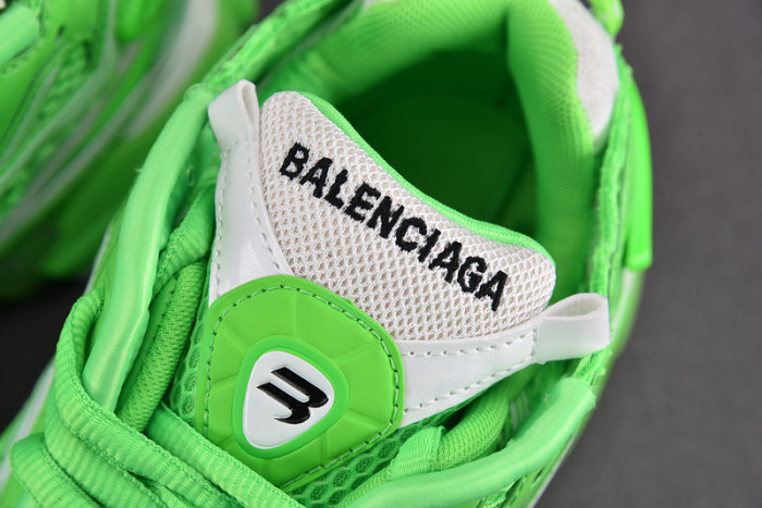 RUNNER SNEAKER RS010