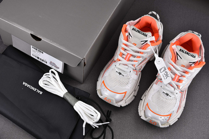 RUNNER SNEAKER RS027