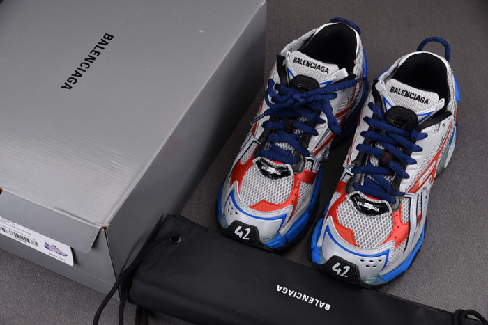 RUNNER SNEAKER RS049