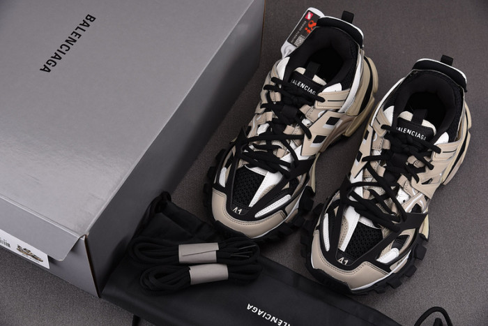 TRACK SNEAKER TS076