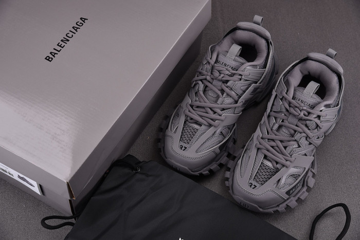 TRACK SNEAKER TS095