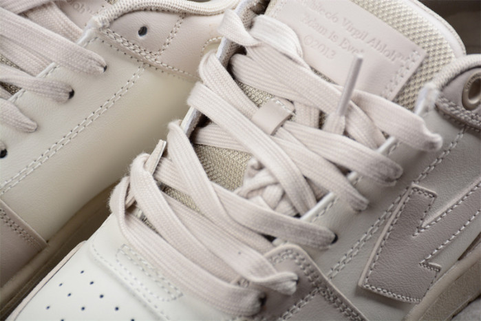 OFW SNEAKER