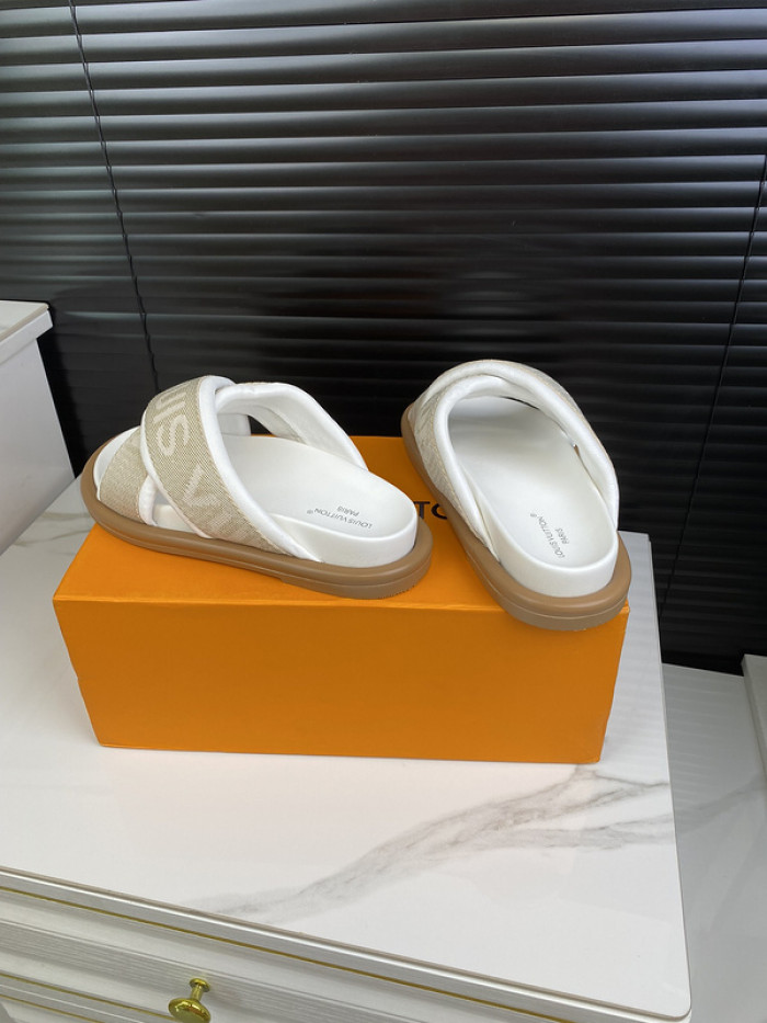 L&V SANDAL89
