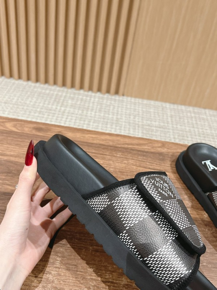L&V SANDAL119