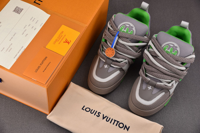SKATE SNEAKER SS010
