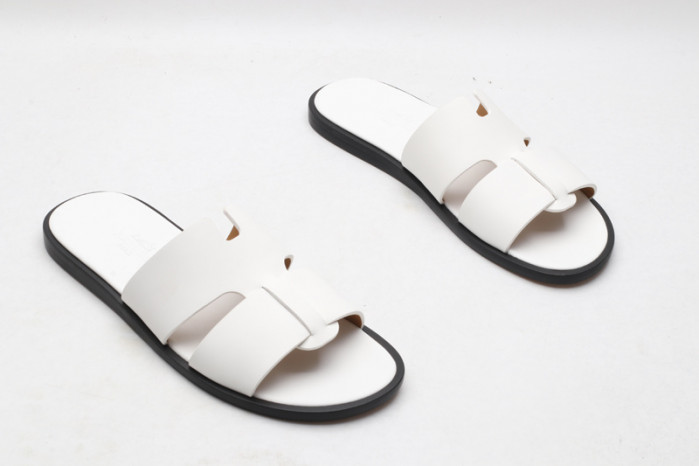 Herme* Sandal48