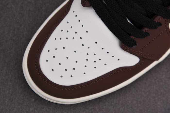 Air Jordan 1 Low