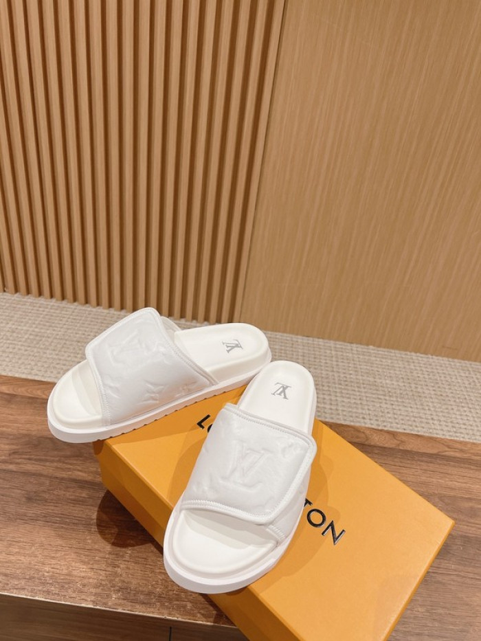 L&V SANDAL130