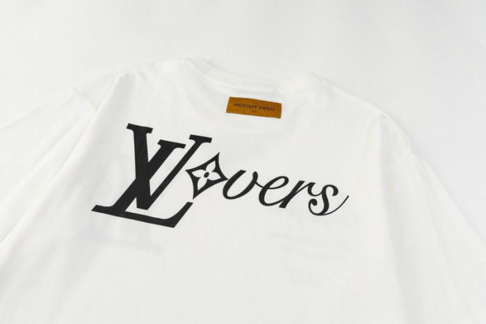 LV CLOTHES V00029