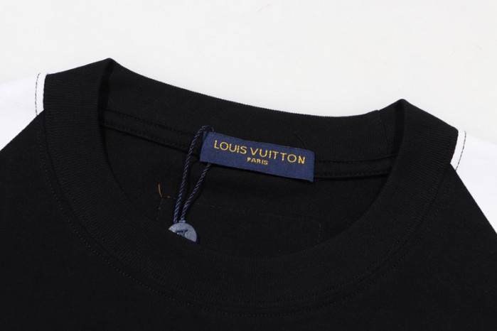 LV CLOTHES V00061