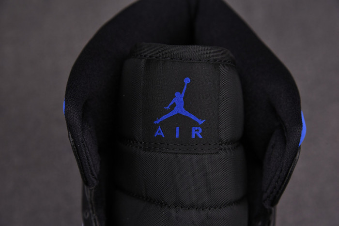 Air Jordan 1 Mid 