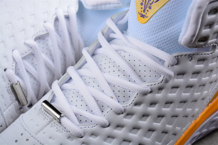 NIKE ZOOM KOBE 3 SL
