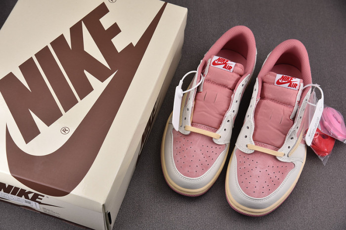 Travis Scott x Air Jordan 1 Low OG