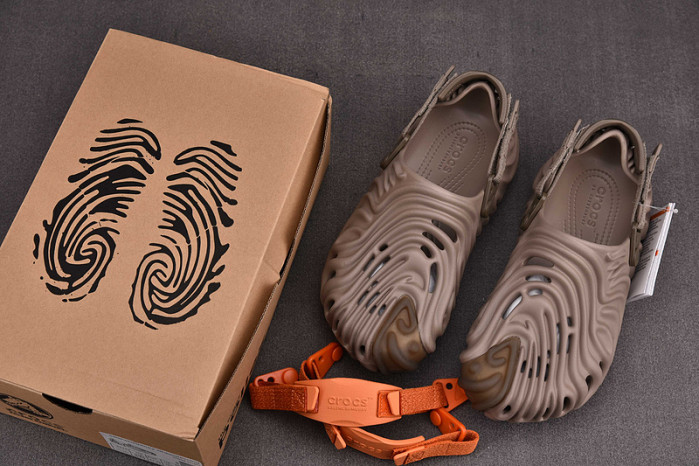 CROCS X SALEHE BEMBURY C00011