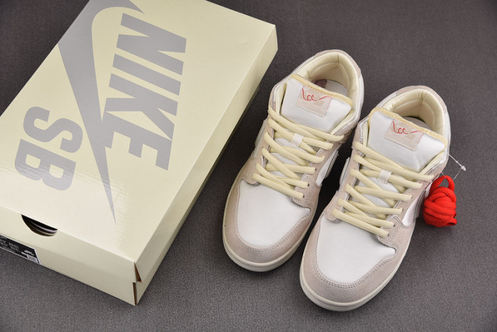 Nike SB Dunk Low