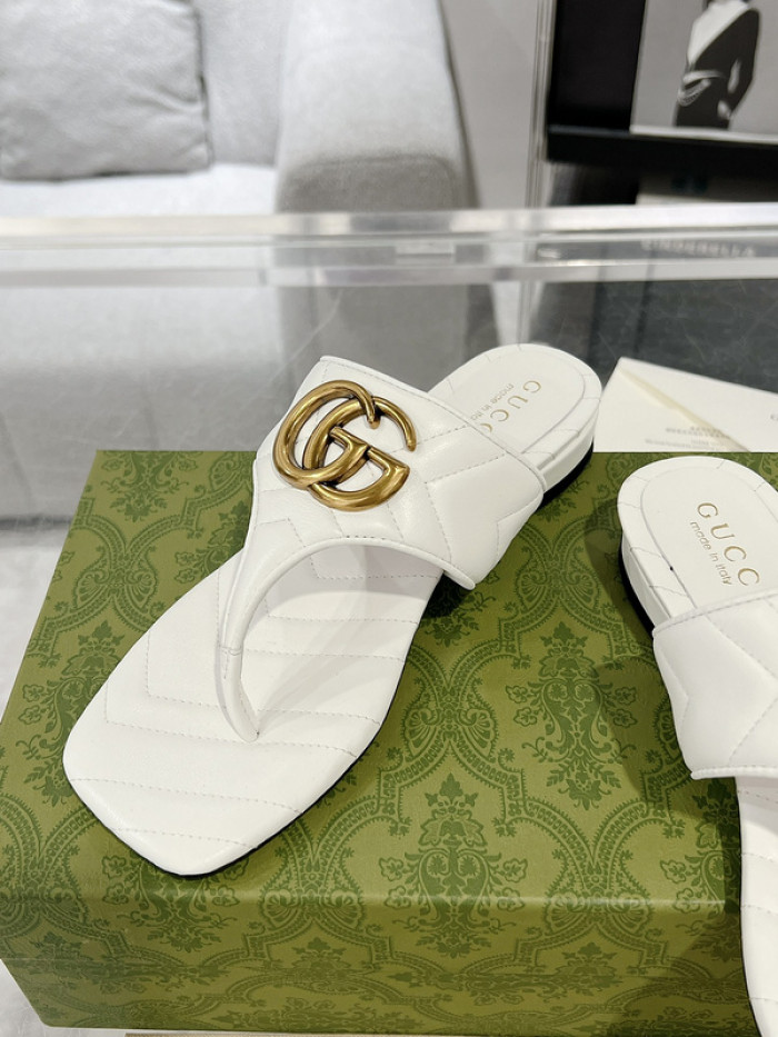 Gucc* Sandal 185