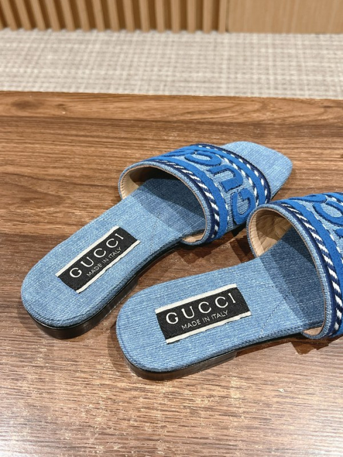 Gucc* Sandal 199