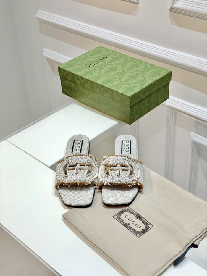 Gucc* Sandal 206