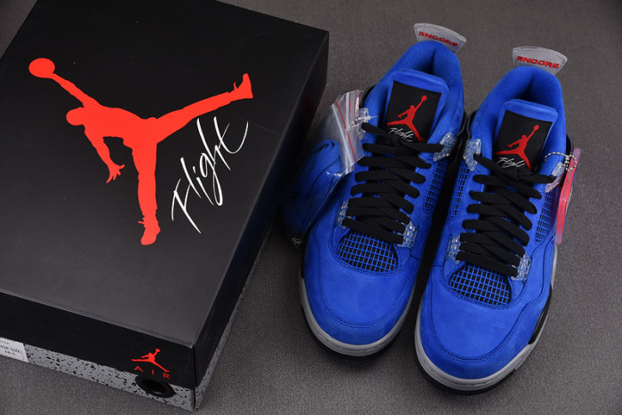AIR JORDAN 4