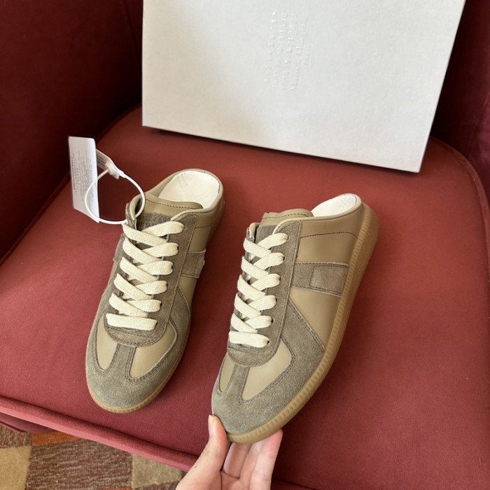MAISON MARGIELA SANDALS MM233