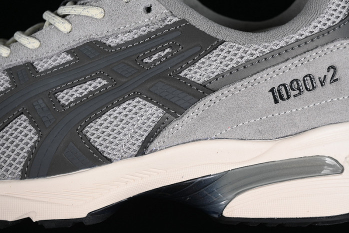 As*ic*s gel 1090v2