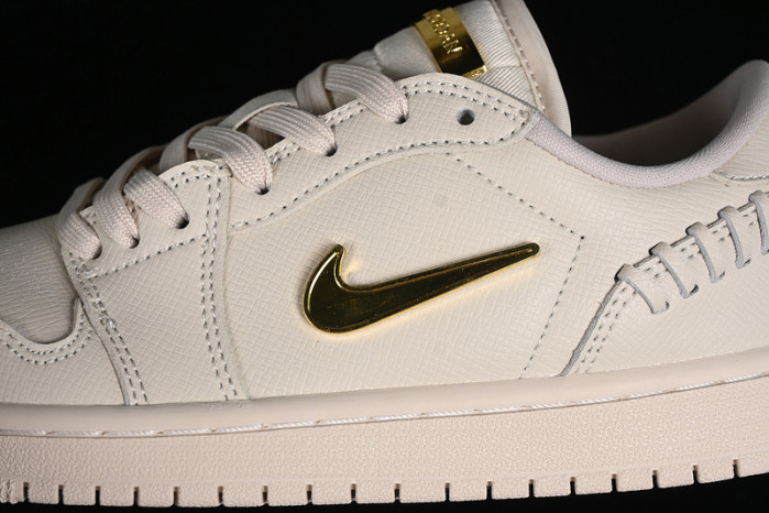 AIR JORDAN 1 LOW METHOD OF MAKE “LEGEND LIGHT BROWN” FN5032-200