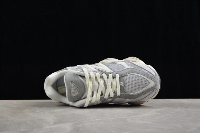 NEW BALANCE SNEAKER 9060