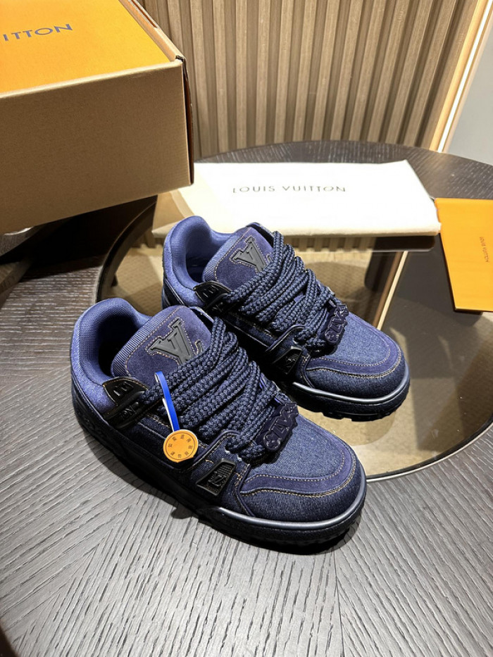 TRAINER MAXI TM070