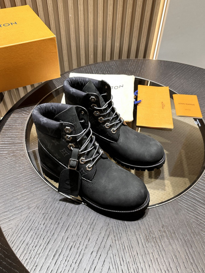 LV BOOTS L000022
