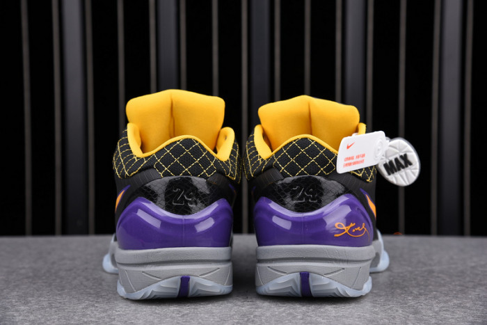 NIKE ZOOM KOBE 4 PROTRO