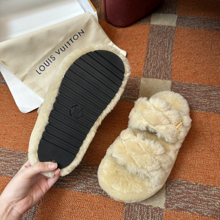 L&V SANDAL LVSD160