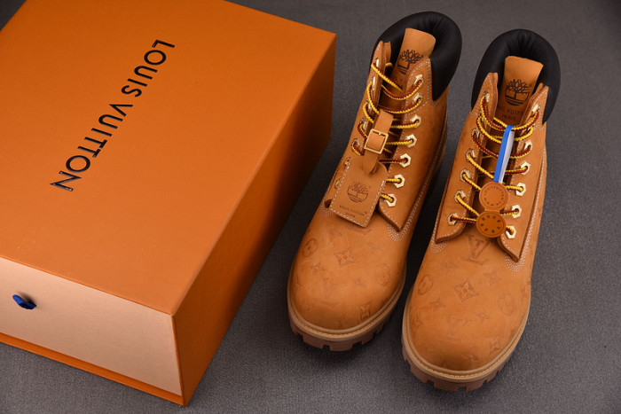 LV BOOTS L000045