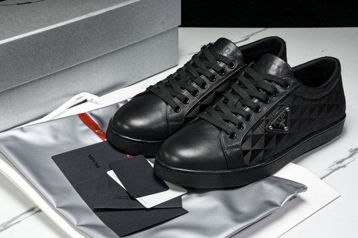 Pra*a snekaers p000175