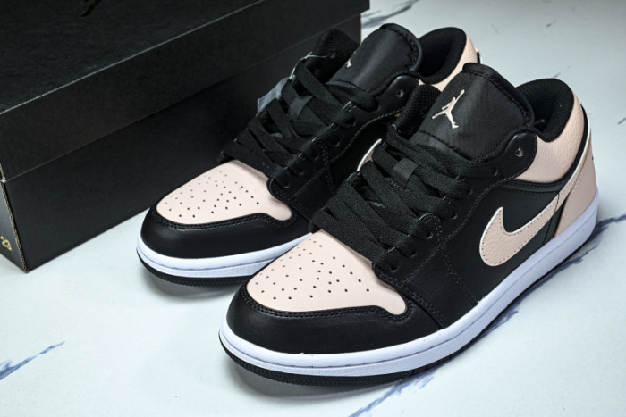 Air Jordan 1 Low GS 