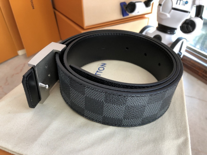 LV BELT