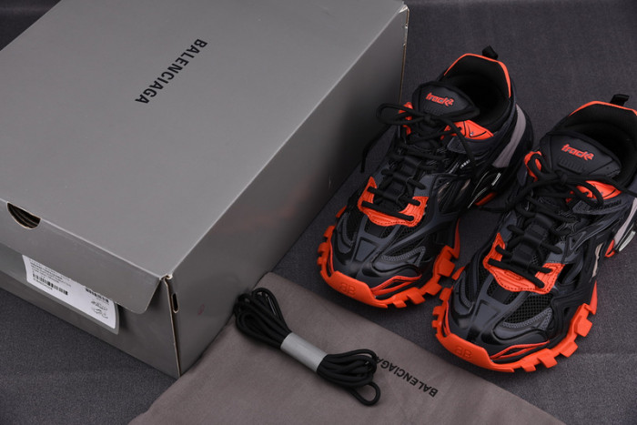 TRACK SNEAKER TS062