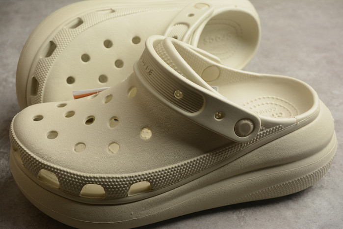 CROCS SCANDAL C00035