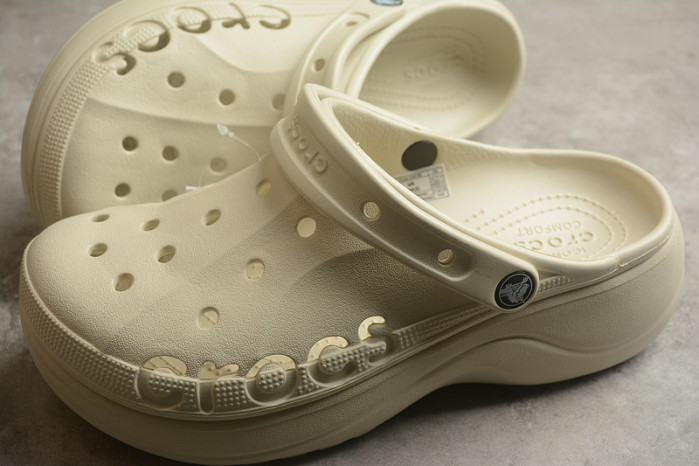 CROCS SCANDAL C00040