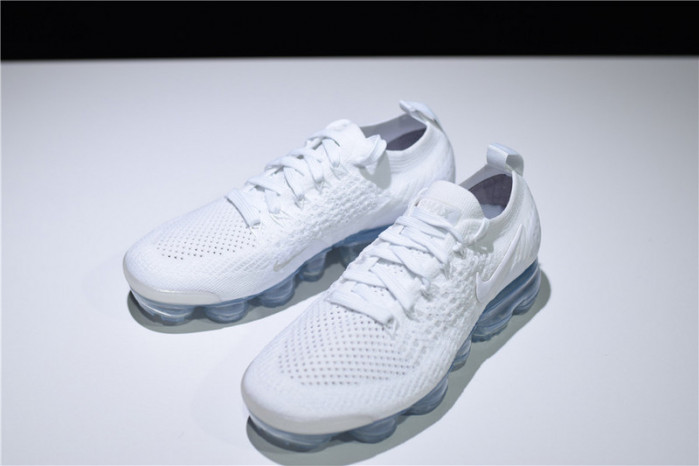 Nike Mens Air VaporMax Flyknit 2.0 Triple White 942843-100