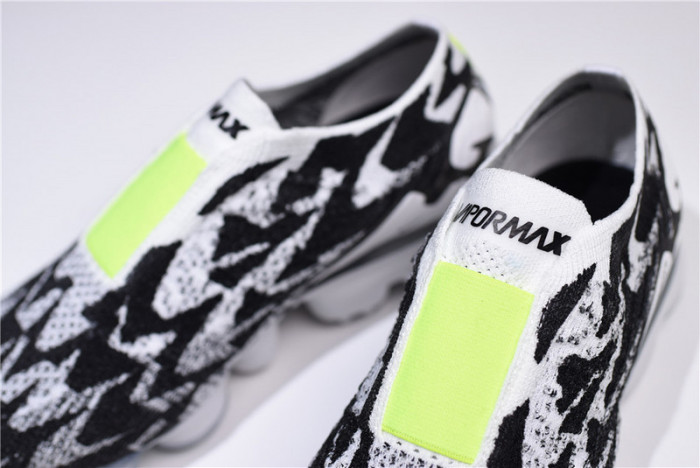 Nike Mens Air Vapormax Flyknit Moc 2 Acronym White AQ0996-001