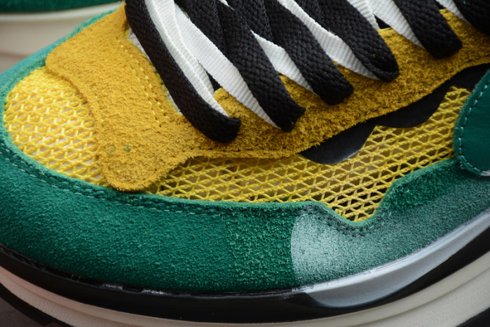 Sacai x Nike Pegasus VaporFly SP BV0073-103