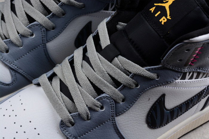 Air Jordan 1 Mid