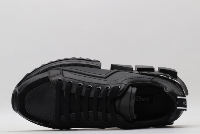 DG SNEAKER DG-10008