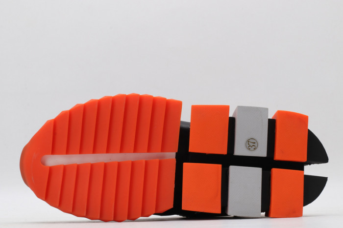 DG SNEAKER DG-10009