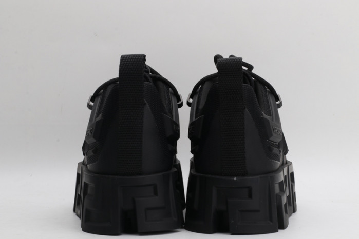 VERSA CHAIN REACTION VS-17