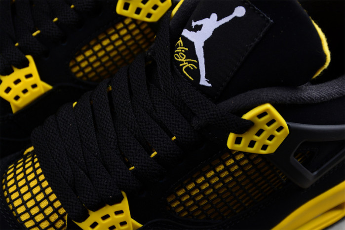 AIR JORDAN 4 RETRO