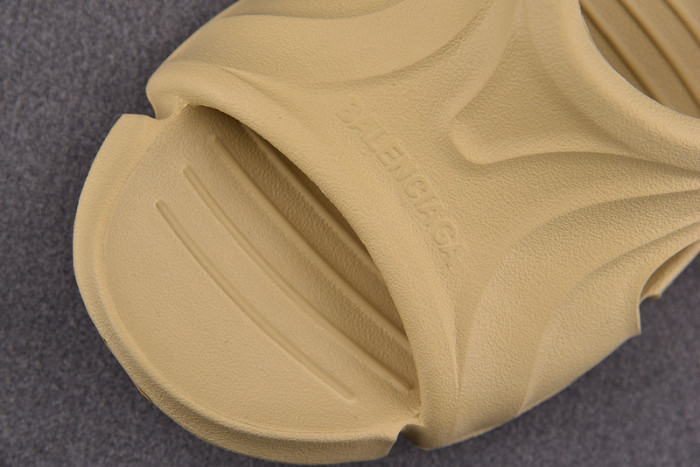 Balenciag* Sandal18